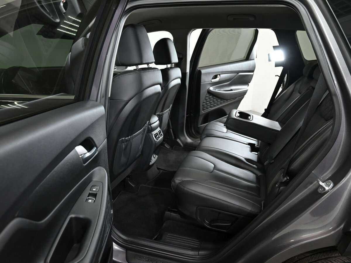 Б/У Хендай Санта Фе 2021 года. Фото: #17