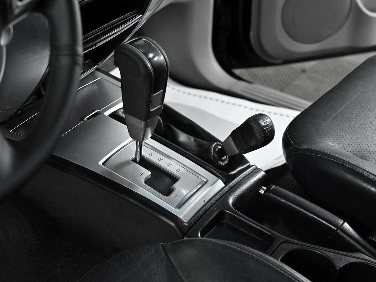 Б/У Митсубиши Паджеро Спорт 2010 года. Фото: #11