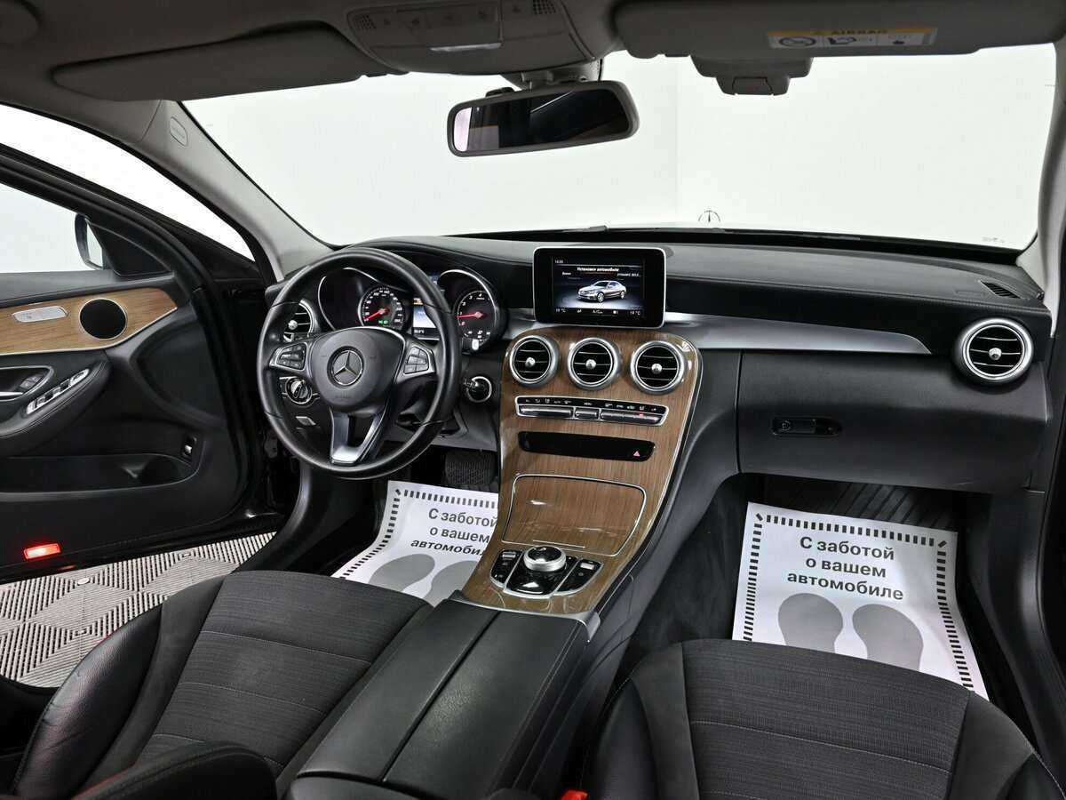 Б/У Мерседес-Бенц Ц-Класс 2016 года. Фото: #9