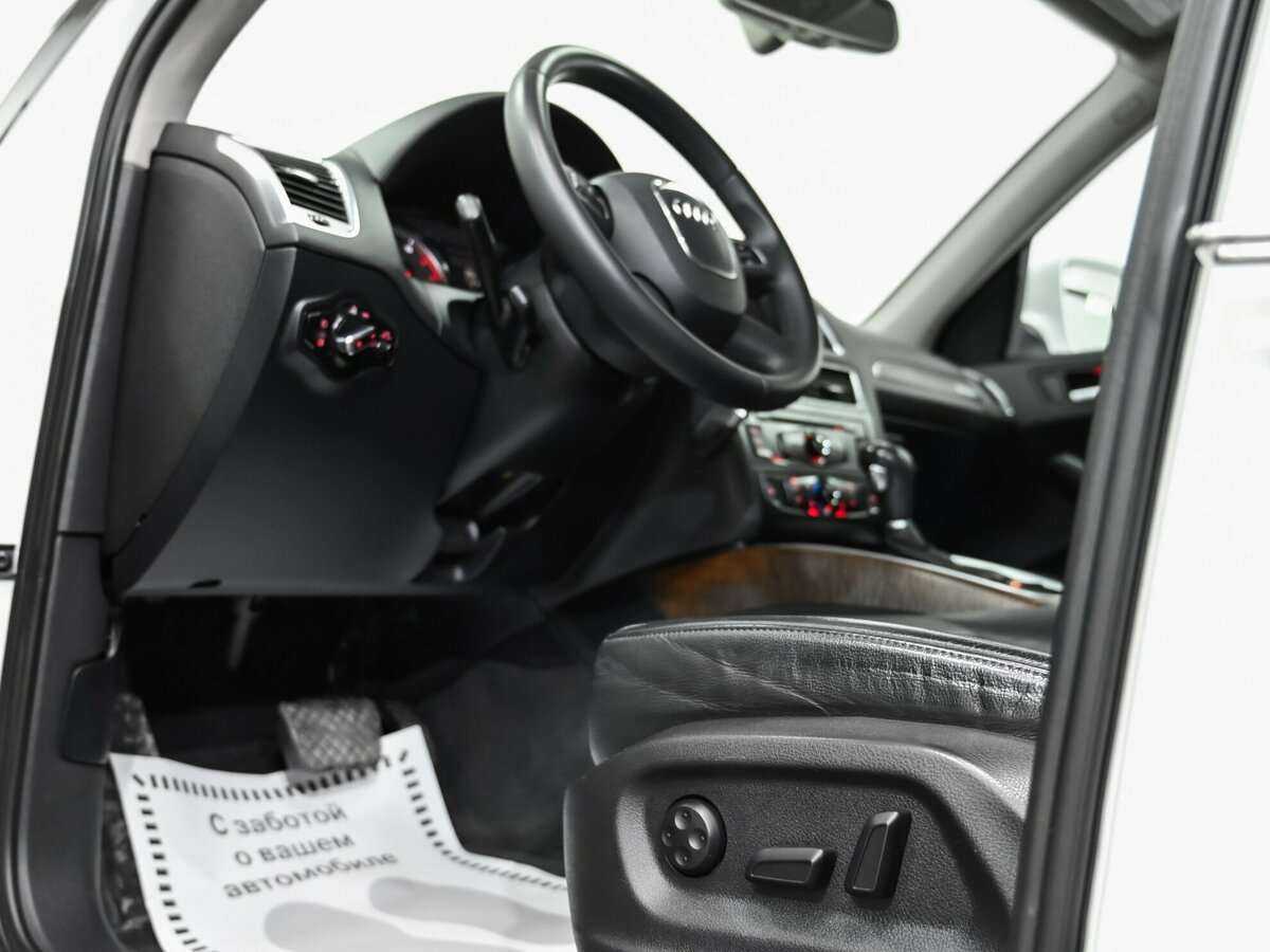 Б/У Ауди К5 2011 года. Фото: #7