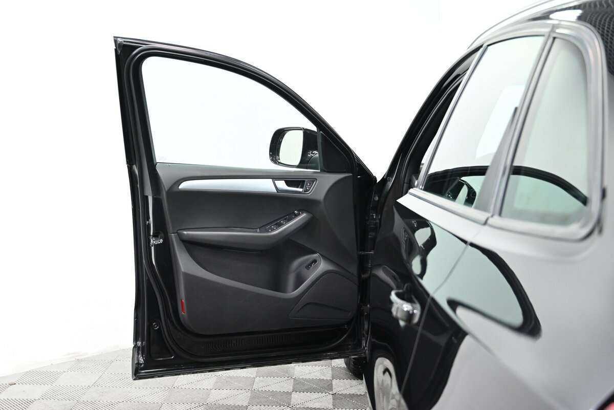 Б/У Ауди К5 2010 года. Фото: #7