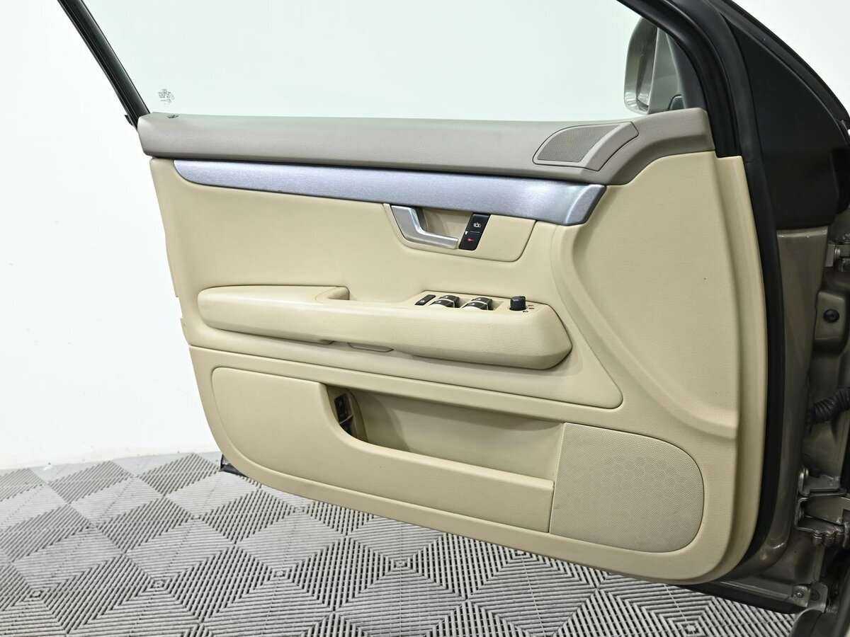 Б/У Ауди А4 2005 года. Фото: #8