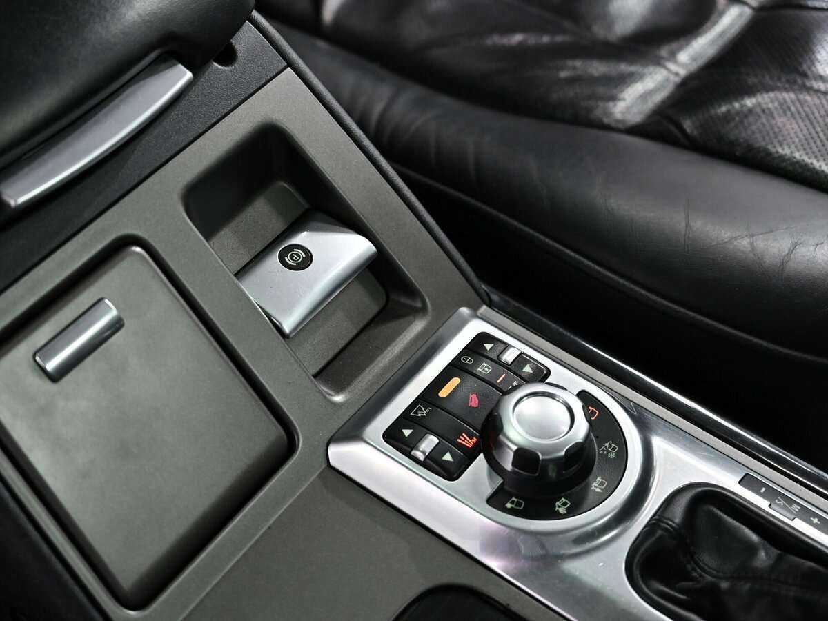 Б/У Лэнд Ровер Рэнж Ровер 2010 года. Фото: #14