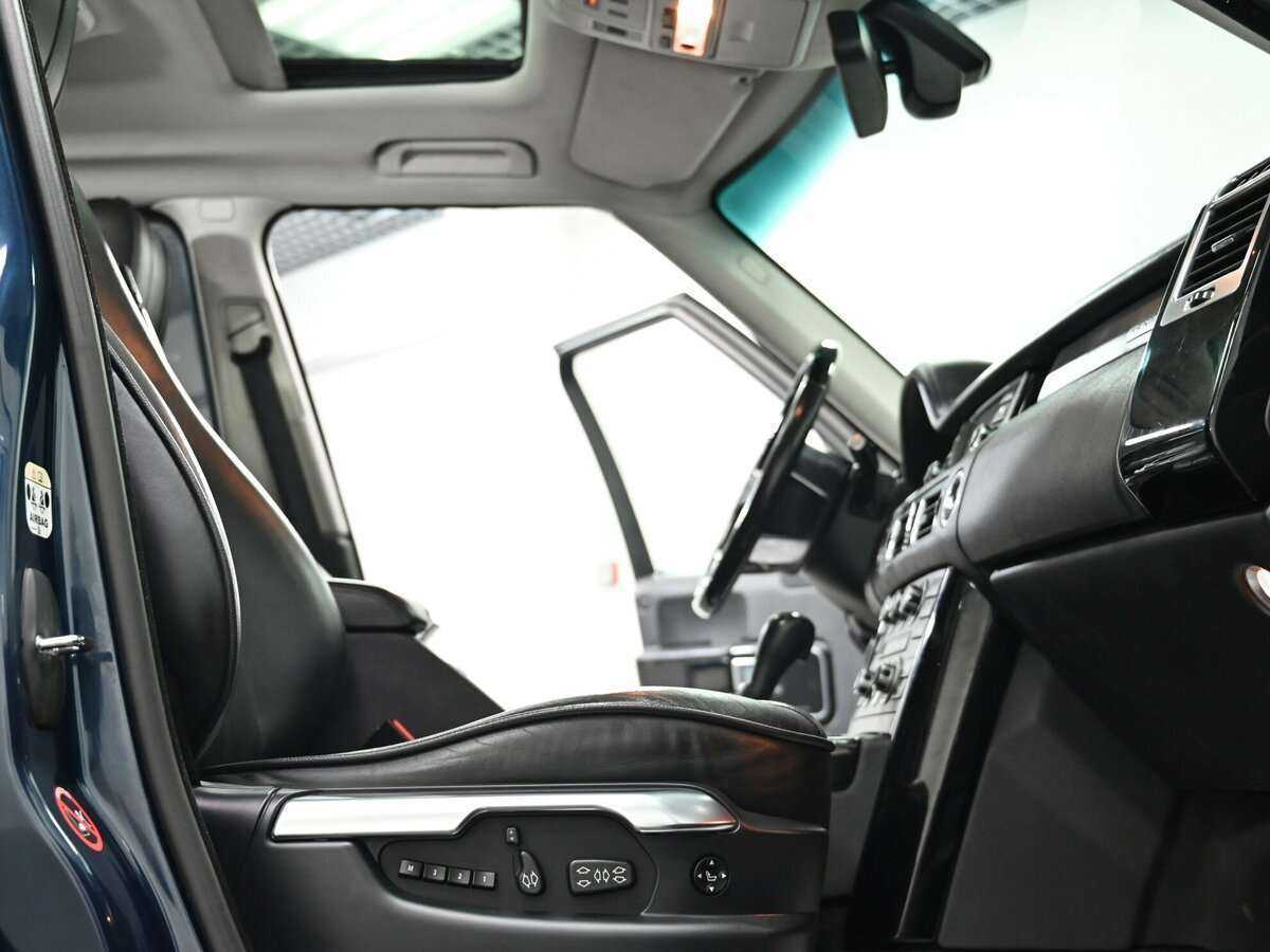 Б/У Лэнд Ровер Рэнж Ровер 2010 года. Фото: #16