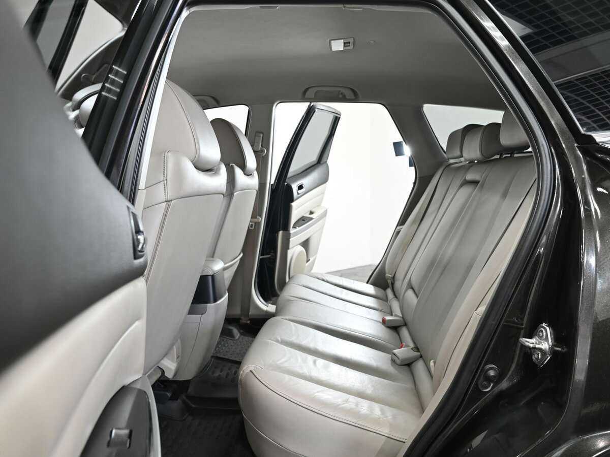 Б/У Мазда Ц-Икс-7 2010 года. Фото: #12