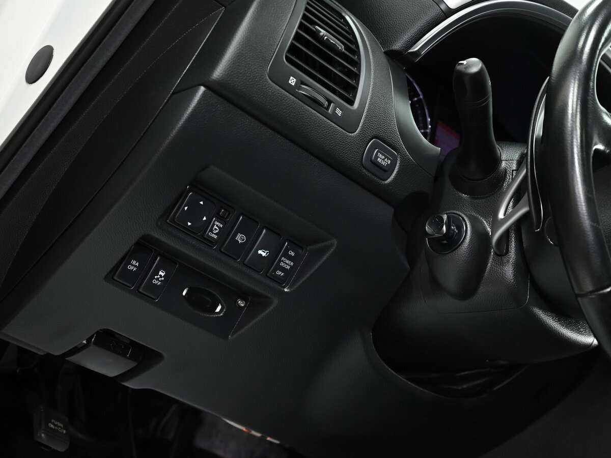 Б/У Инфинити Ф-Икс 2012 года. Фото: #10