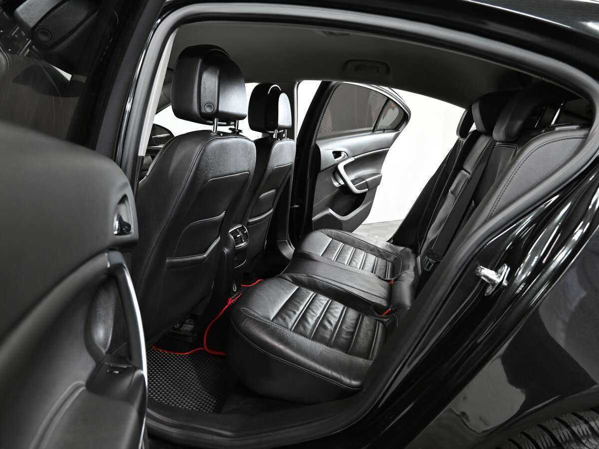 Б/У Опель Инсигния 2011 года. Фото: #5