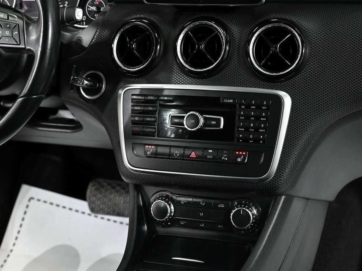 Б/У Мерседес-Бенц А-Класс 2014 года. Фото: #6