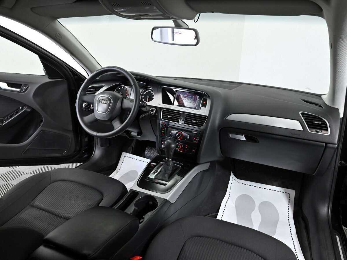 Б/У Ауди А4 2011 года. Фото: #4