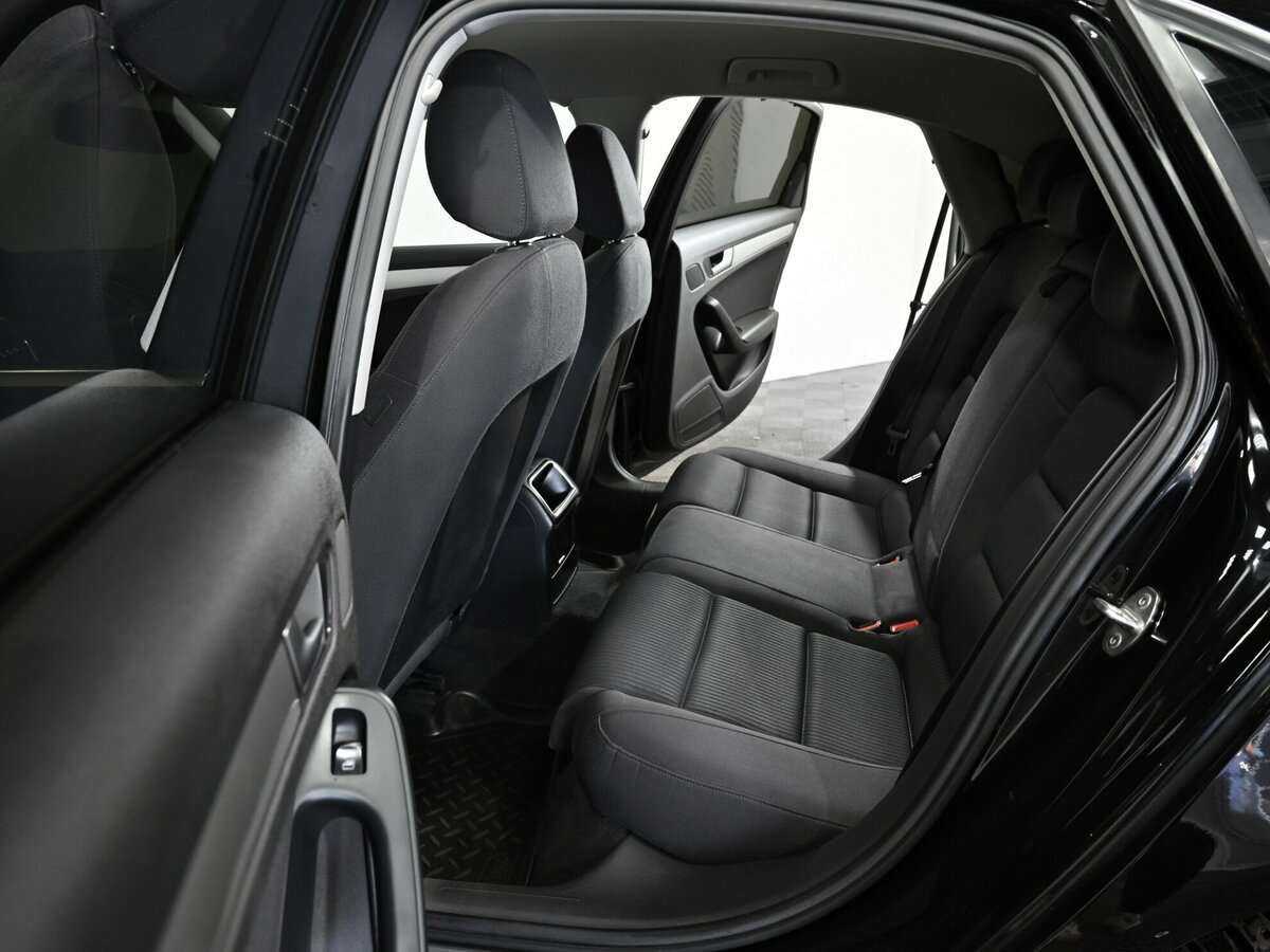 Б/У Ауди А4 2011 года. Фото: #5