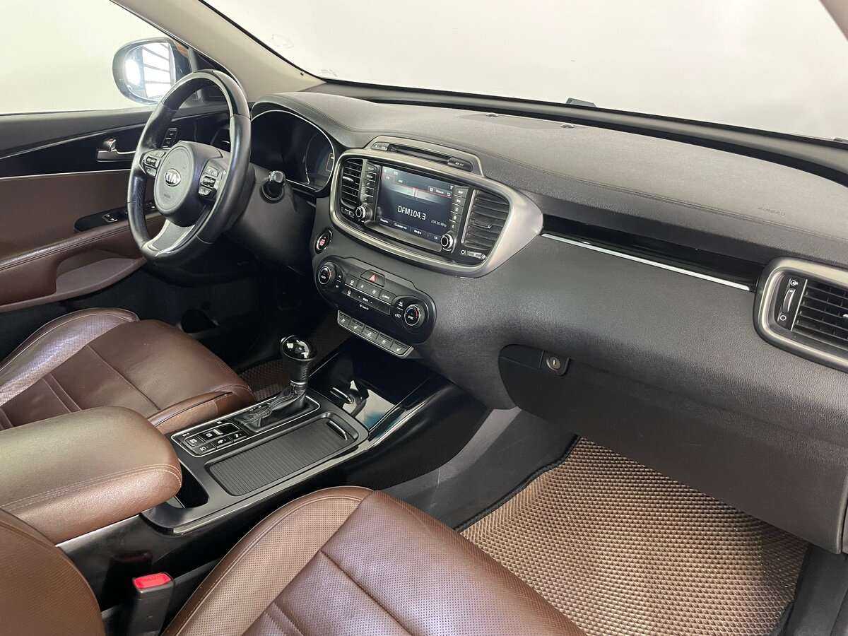 Б/У Киа Соренто 2016 года. Фото: #7