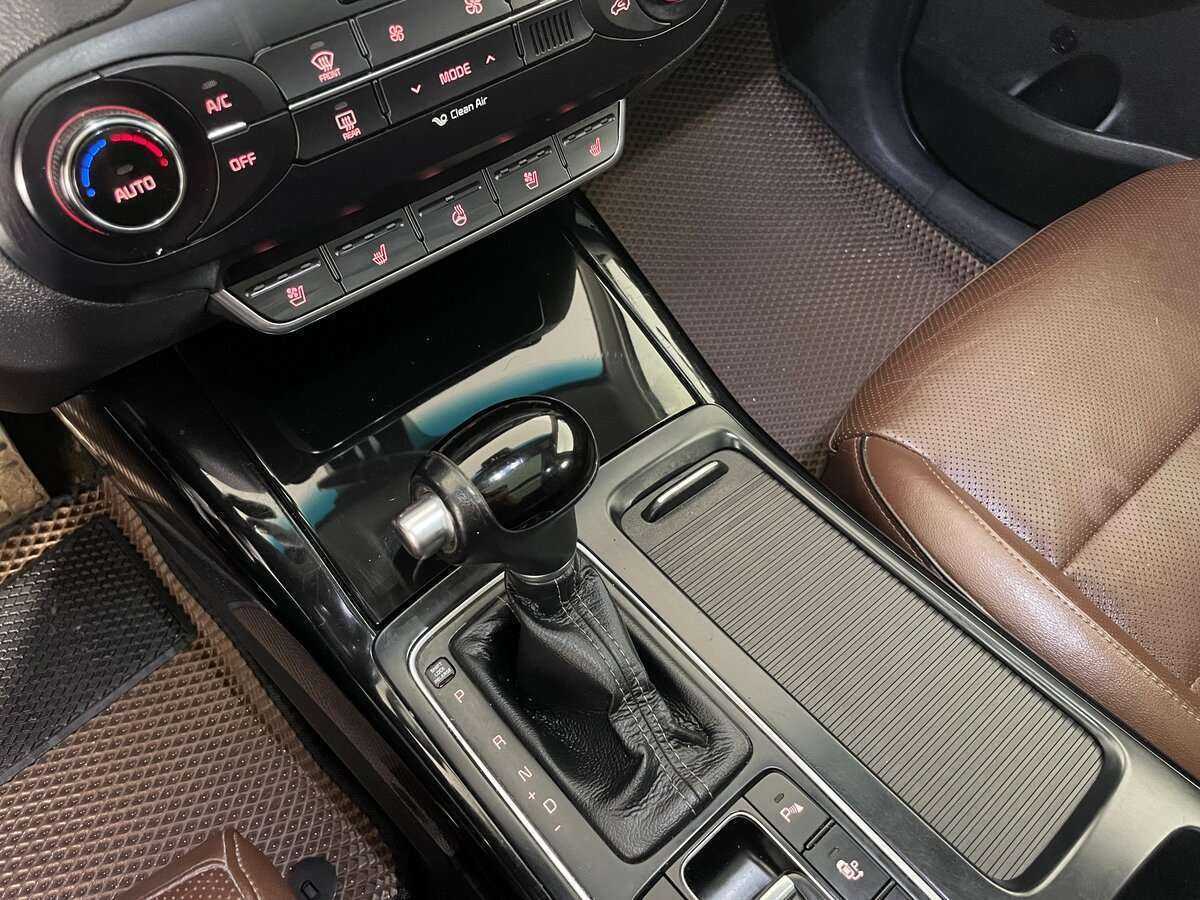 Б/У Киа Соренто 2016 года. Фото: #14