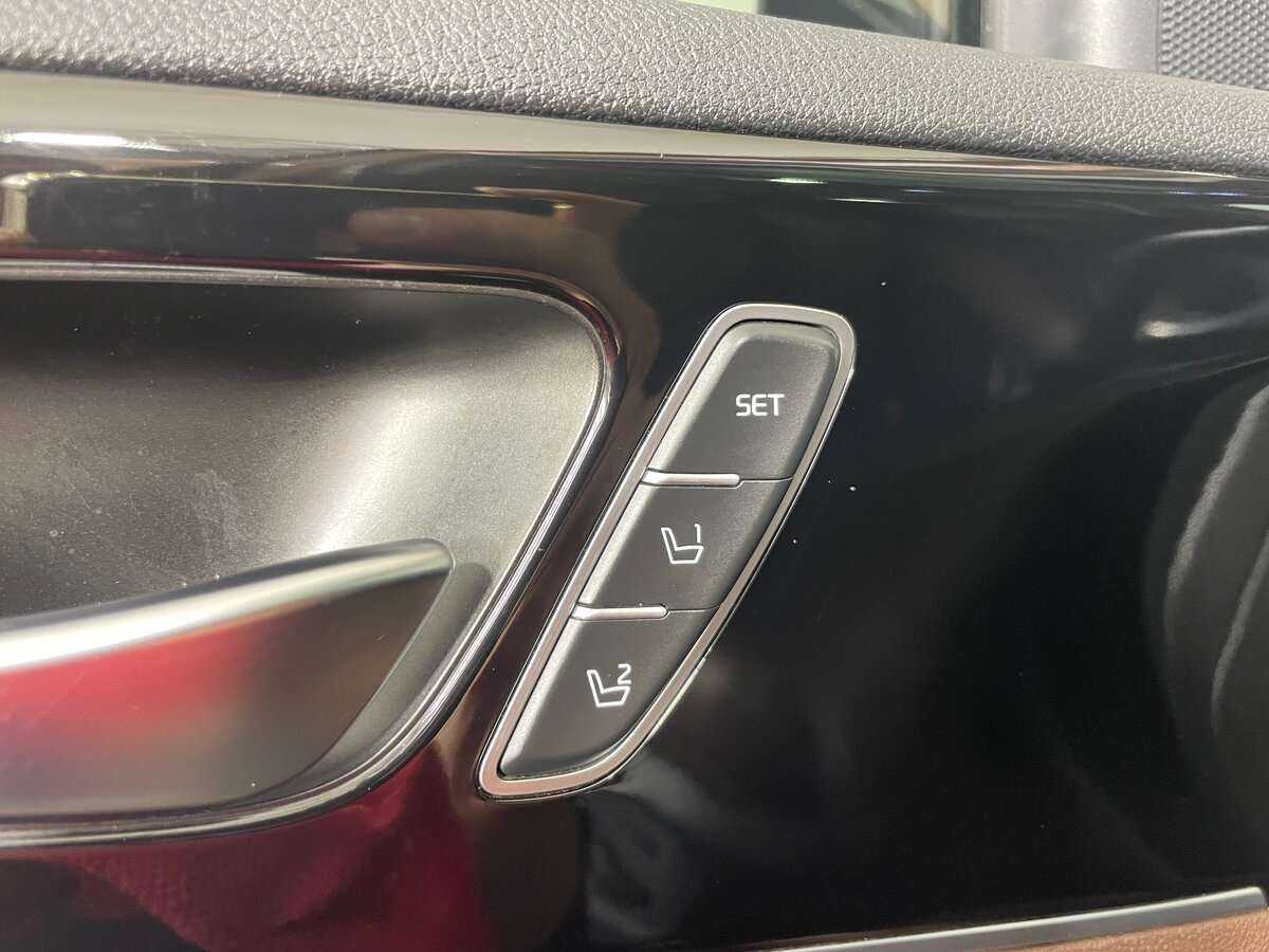 Б/У Киа Соренто 2016 года. Фото: #19