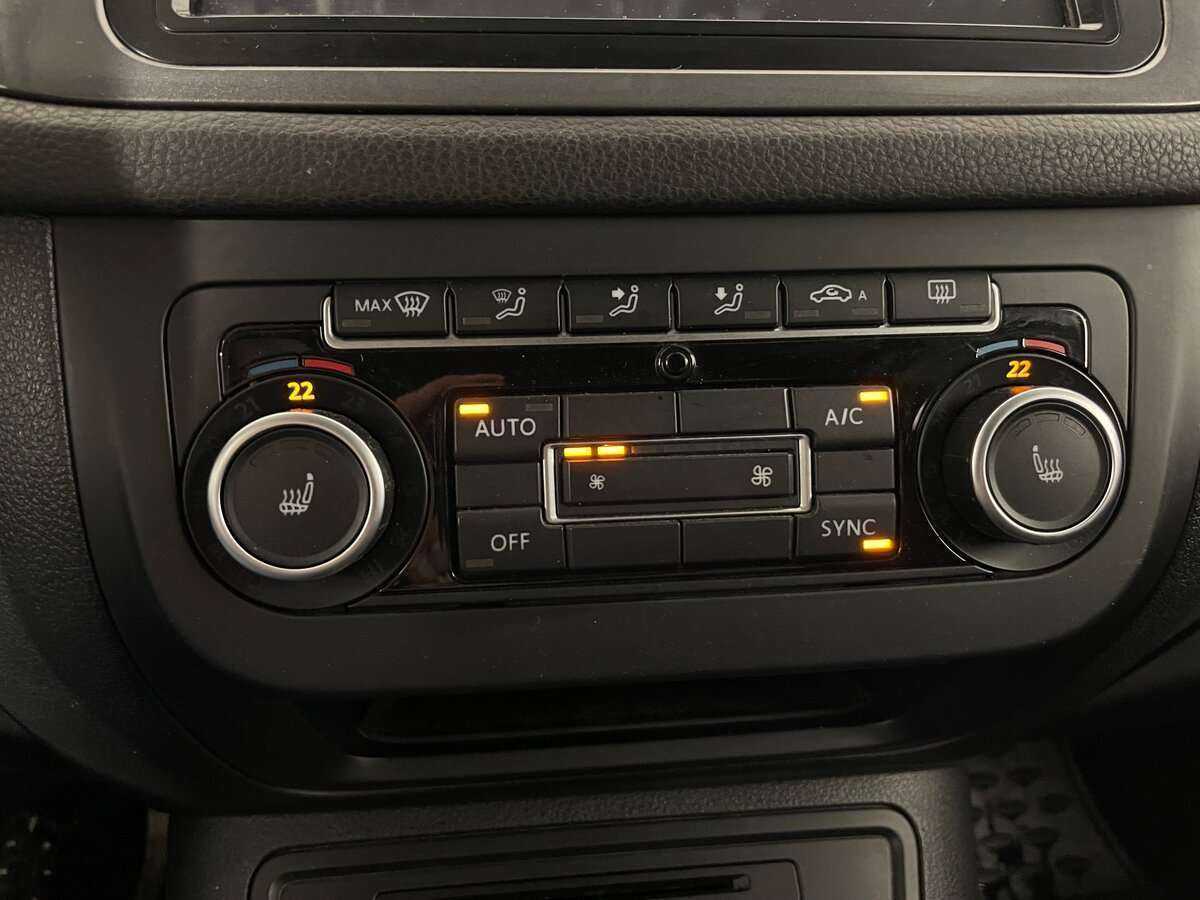 Б/У Фольксваген Тигуан 2013 года. Фото: #13