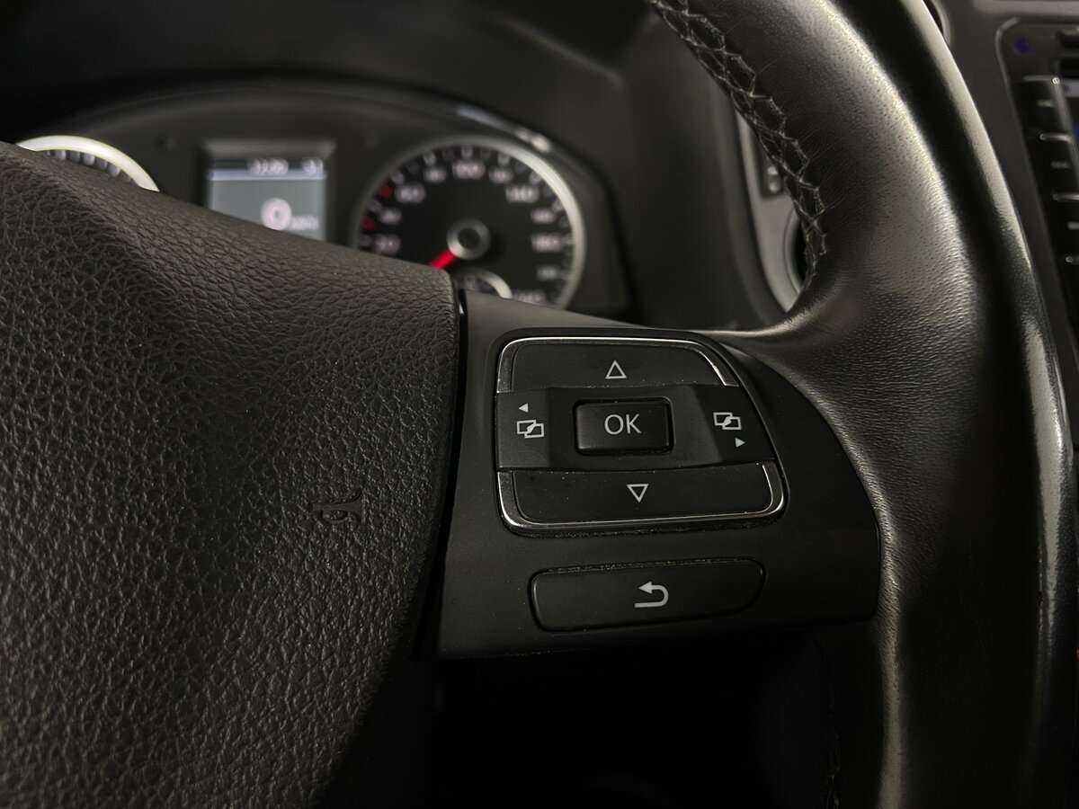 Б/У Фольксваген Тигуан 2013 года. Фото: #15