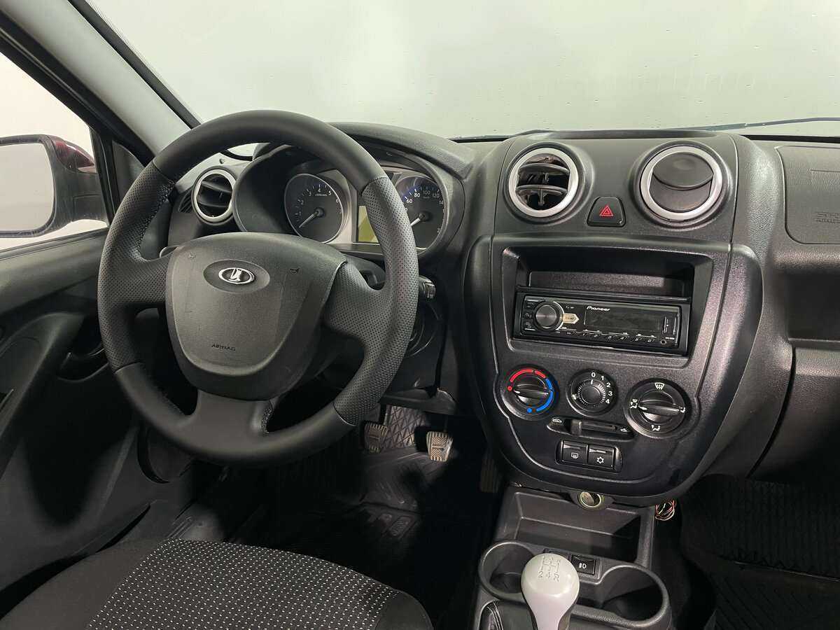 Б/У Лада (ВАЗ) Гранта 2012 года. Фото: #11