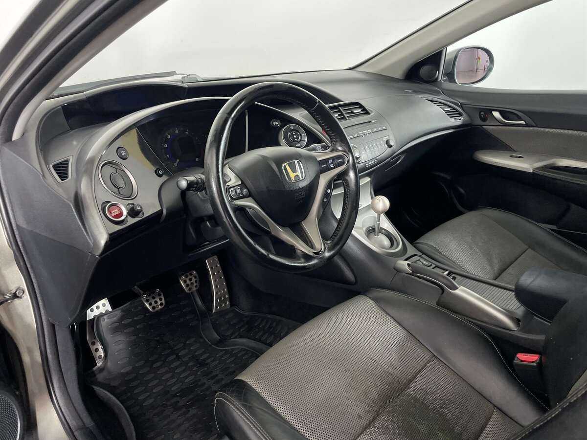 Б/У Хонда Цивик 2007 года. Фото: #8