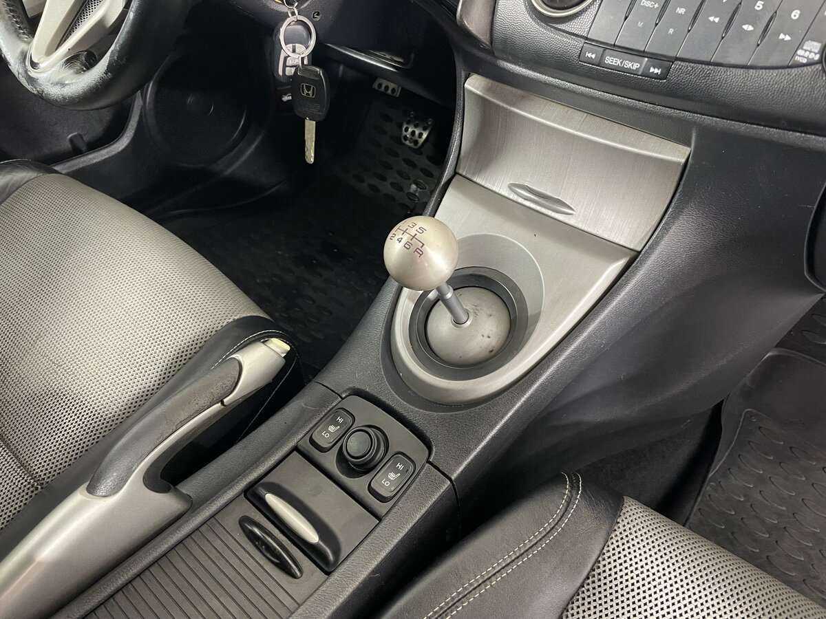 Б/У Хонда Цивик 2007 года. Фото: #14