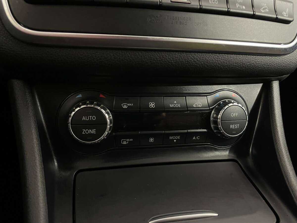 Б/У Мерседес-Бенц ГЛА 2014 года. Фото: #18