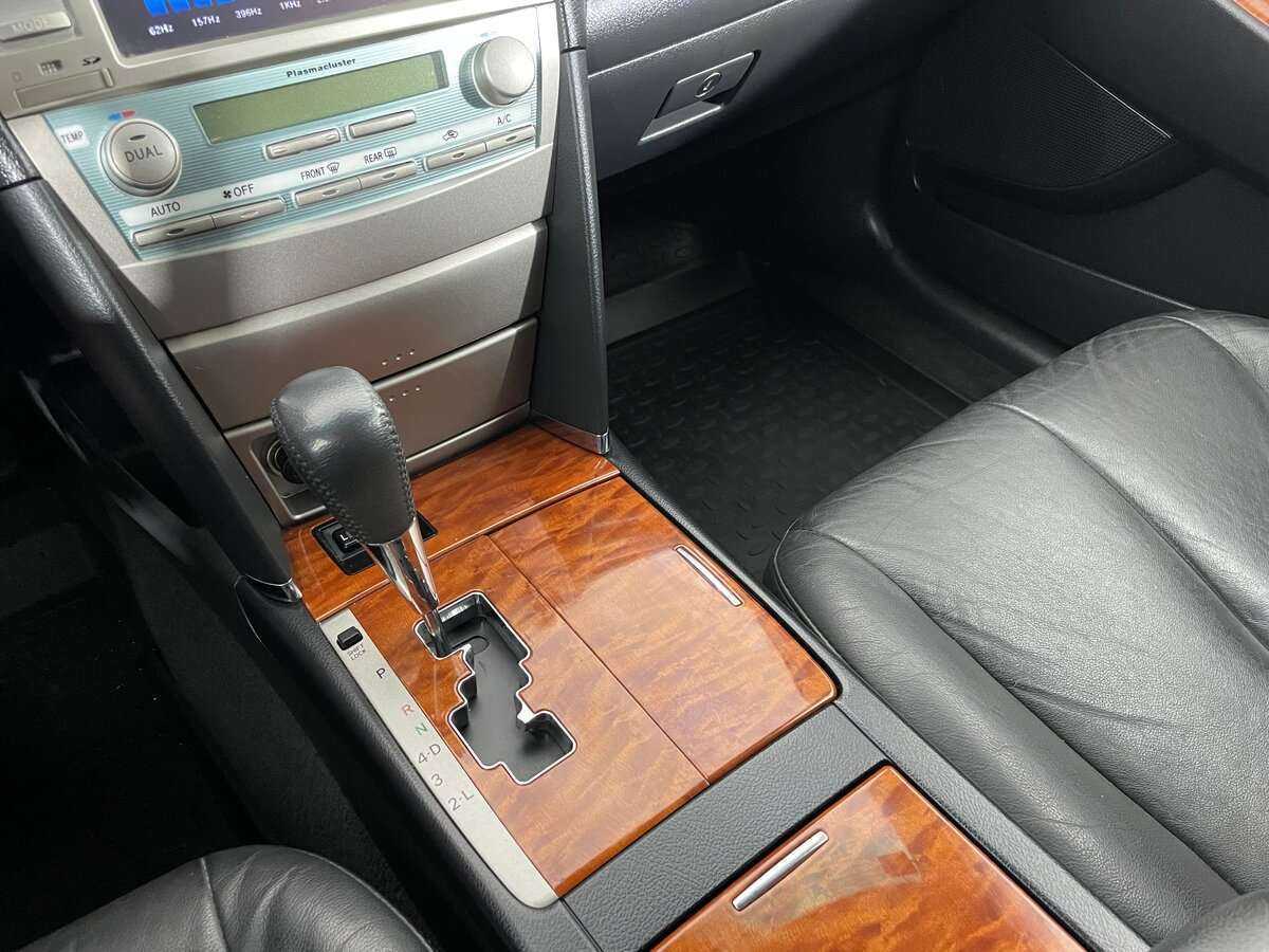 Б/У Тойота Камри 2008 года. Фото: #13