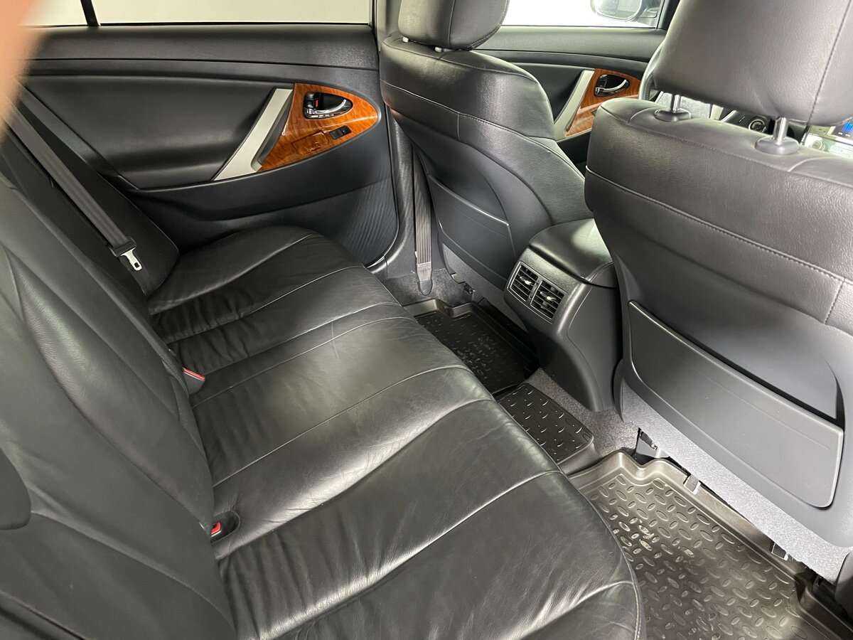 Б/У Тойота Камри 2008 года. Фото: #21