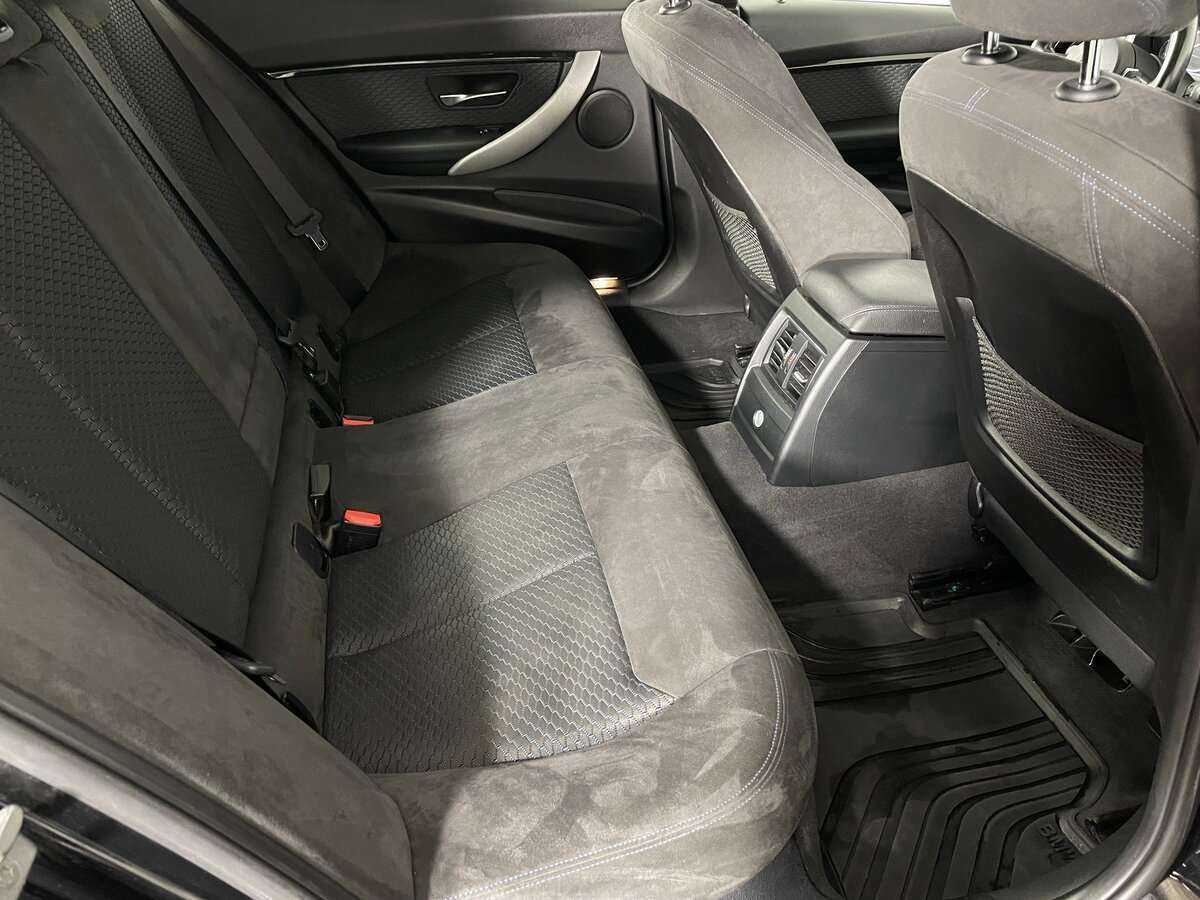 Б/У БМВ 3 серии 2016 года. Фото: #23