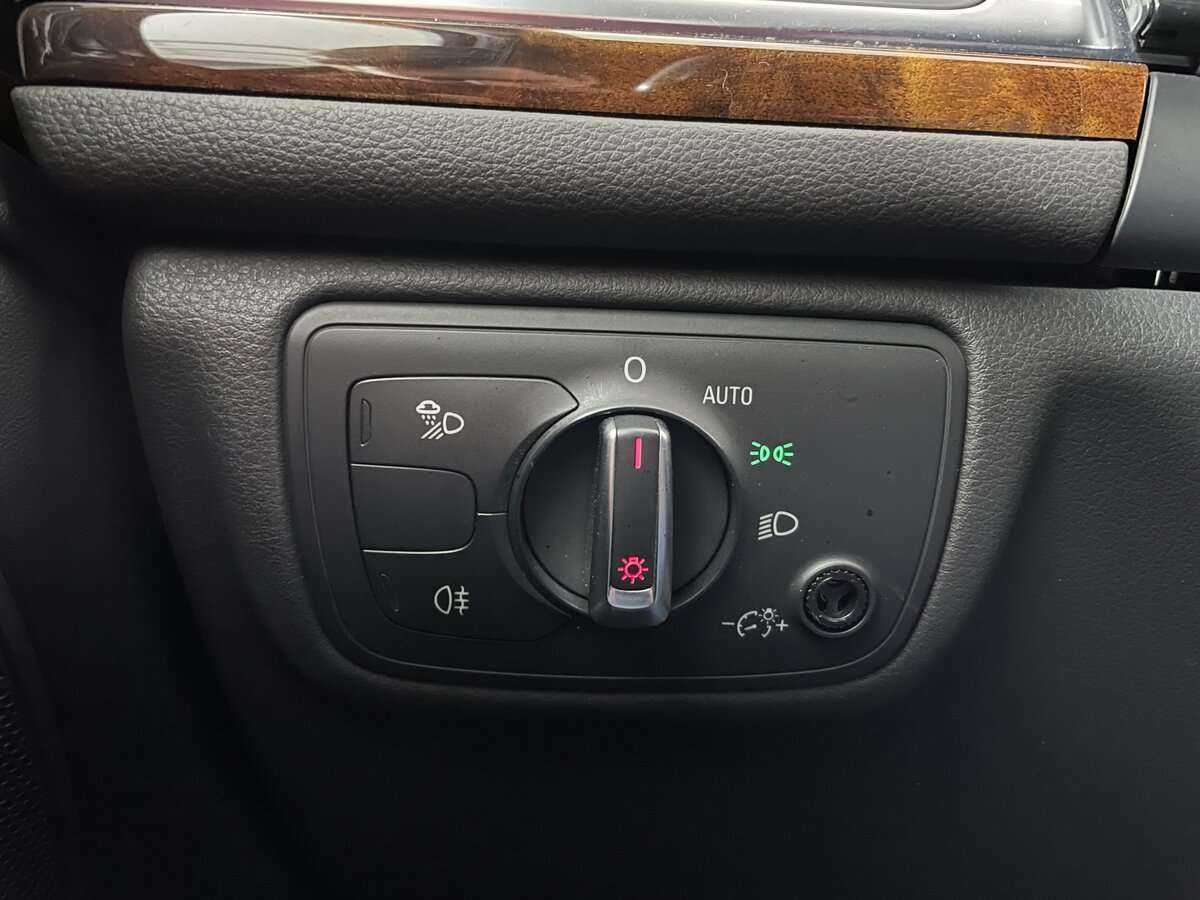 Б/У Ауди А6 2014 года. Фото: #20