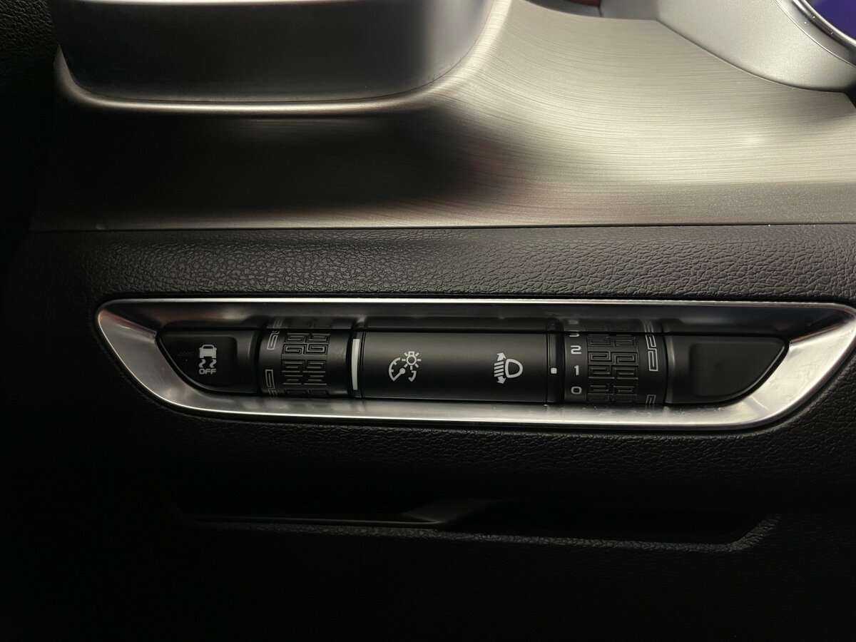 Б/У Джили Кулрэй 2020 года. Фото: #17