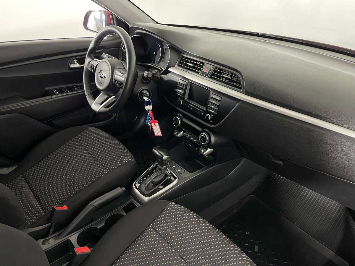 Б/У Киа Рио 2019 года. Фото: #10