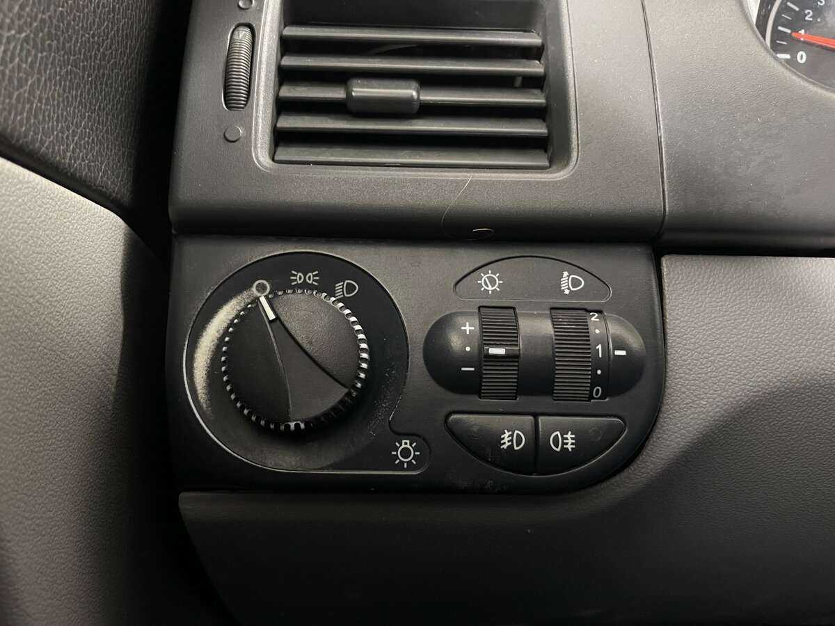 Б/У Лада (ВАЗ) Приора 2012 года. Фото: #14