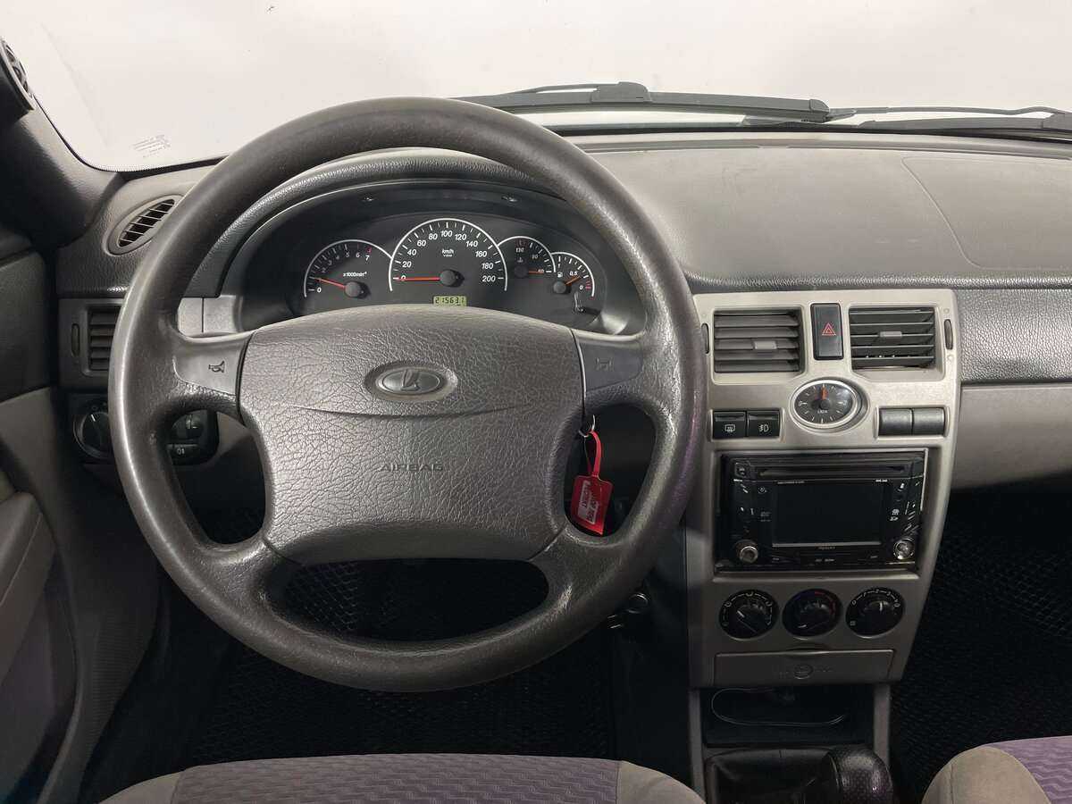 Б/У Лада (ВАЗ) Приора 2008 года. Фото: #9