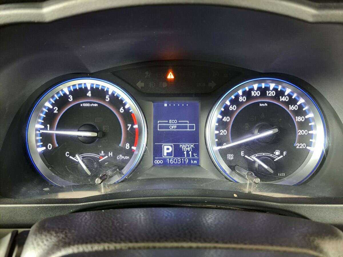 Б/У Тойота Хайлэндер 2014 года. Фото: #10