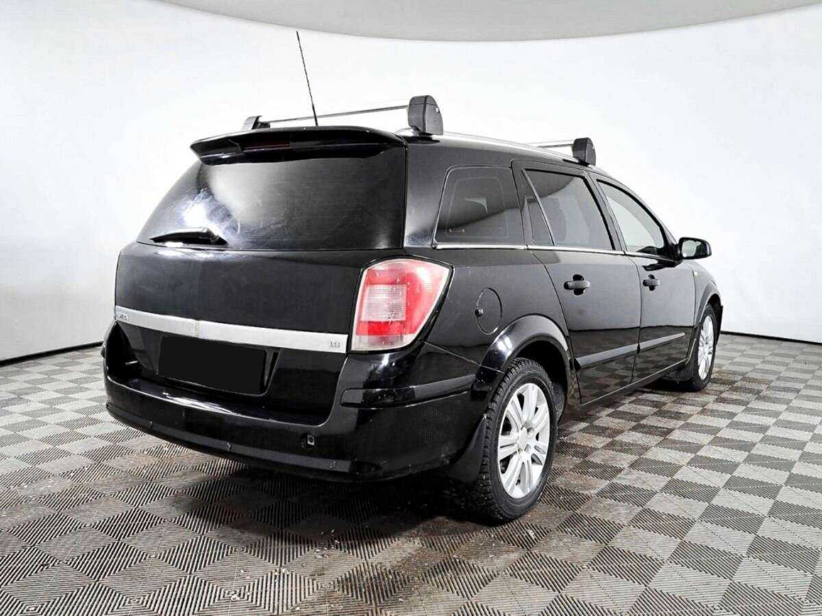 Б/У Опель Астра 2008 года. Фото: #4