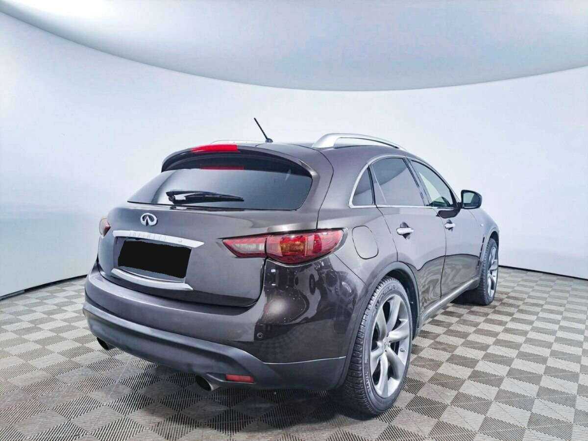 Б/У Инфинити Ф-Икс 2009 года. Фото: #4