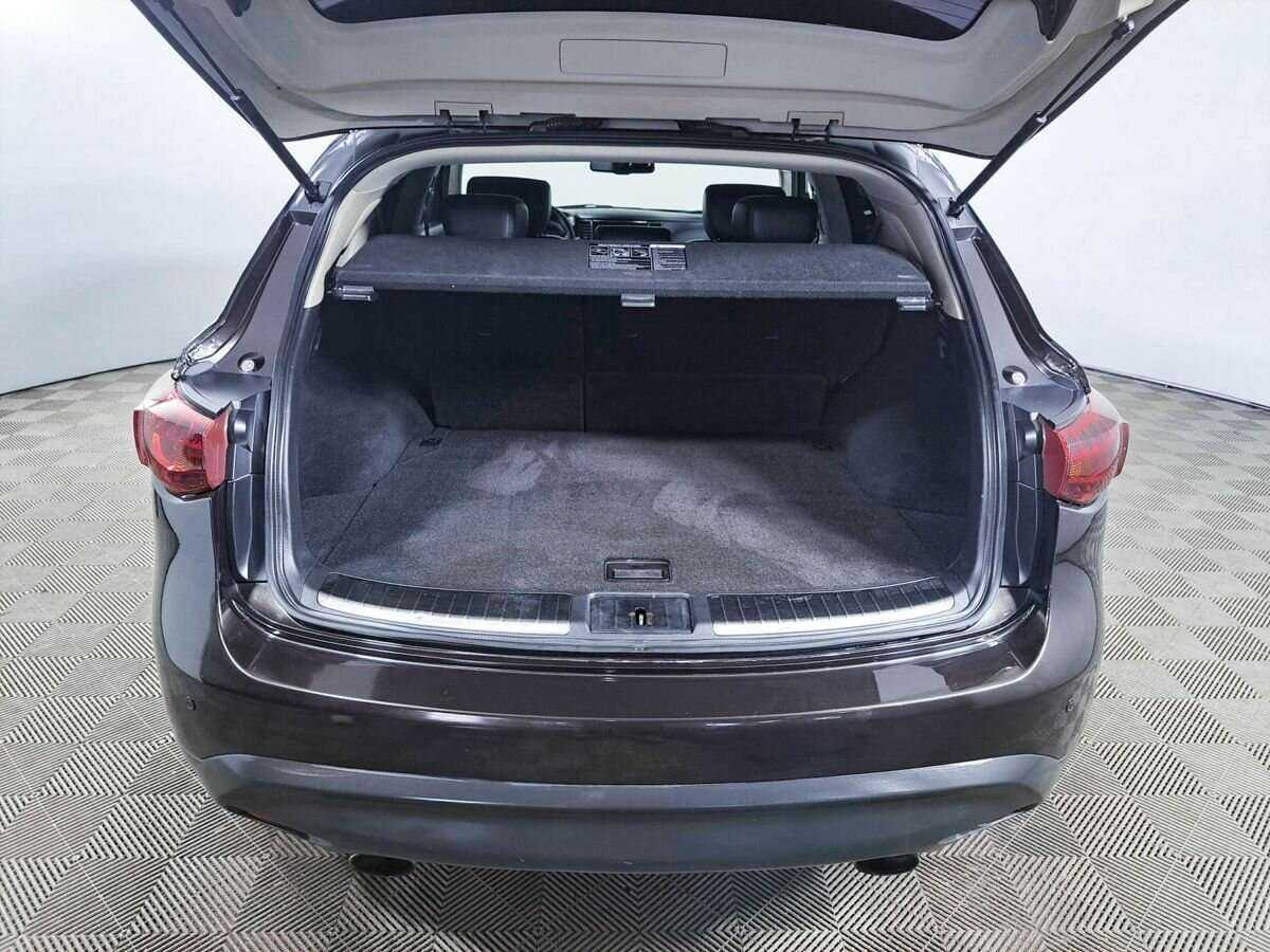 Б/У Инфинити Ф-Икс 2009 года. Фото: #9