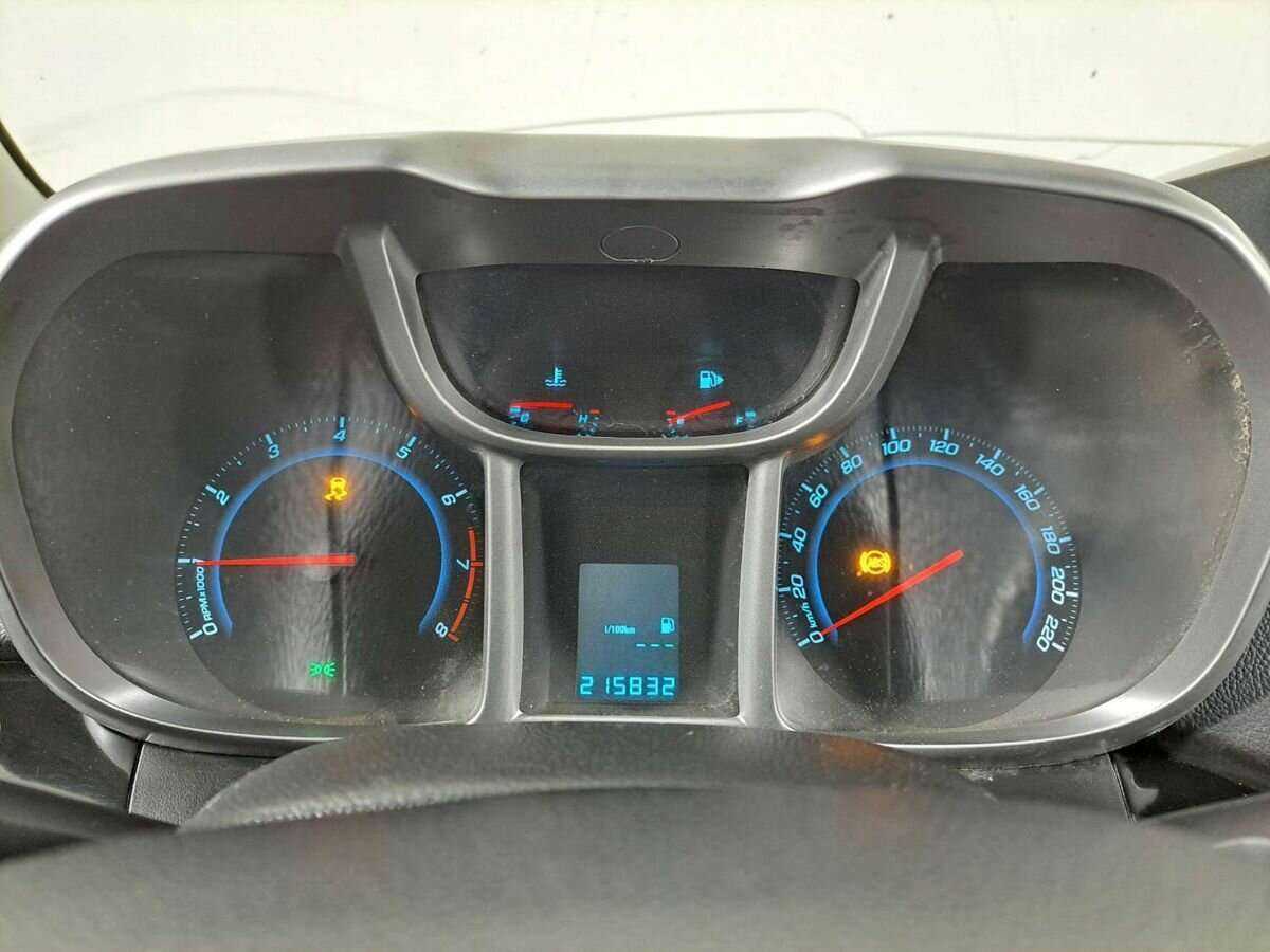 Б/У Шевроле Орландо 2013 года. Фото: #10