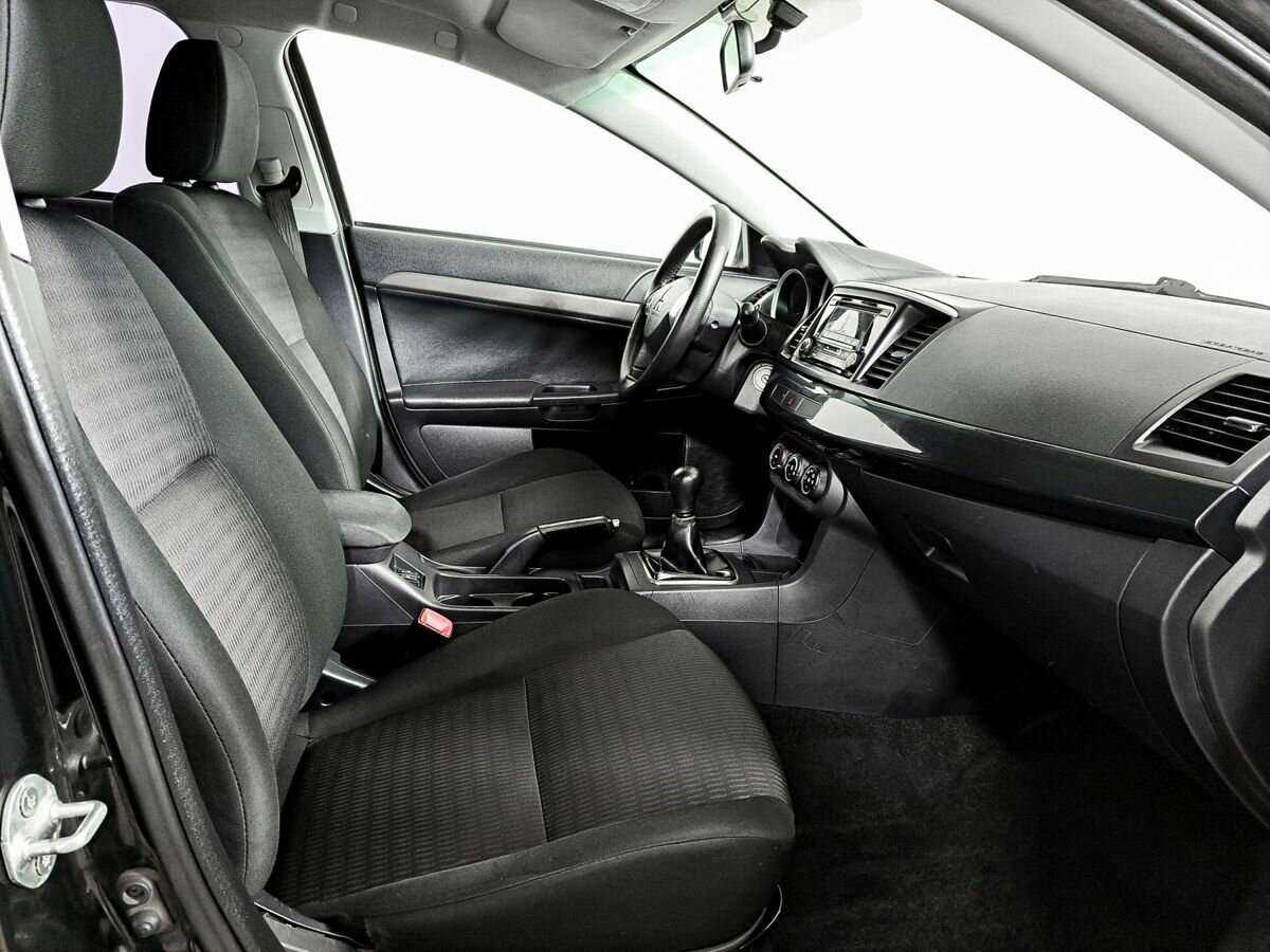 Б/У Митсубиши Лансер 2012 года. Фото: #9