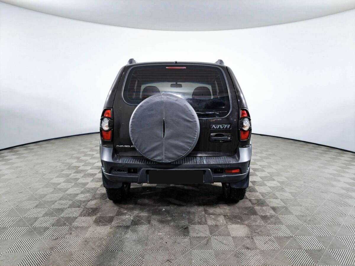 Б/У Шевроле Нива 2011 года. Фото: #5