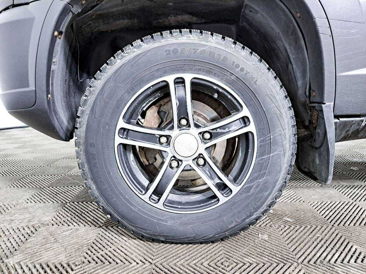 Б/У Шевроле Нива 2011 года. Фото: #17