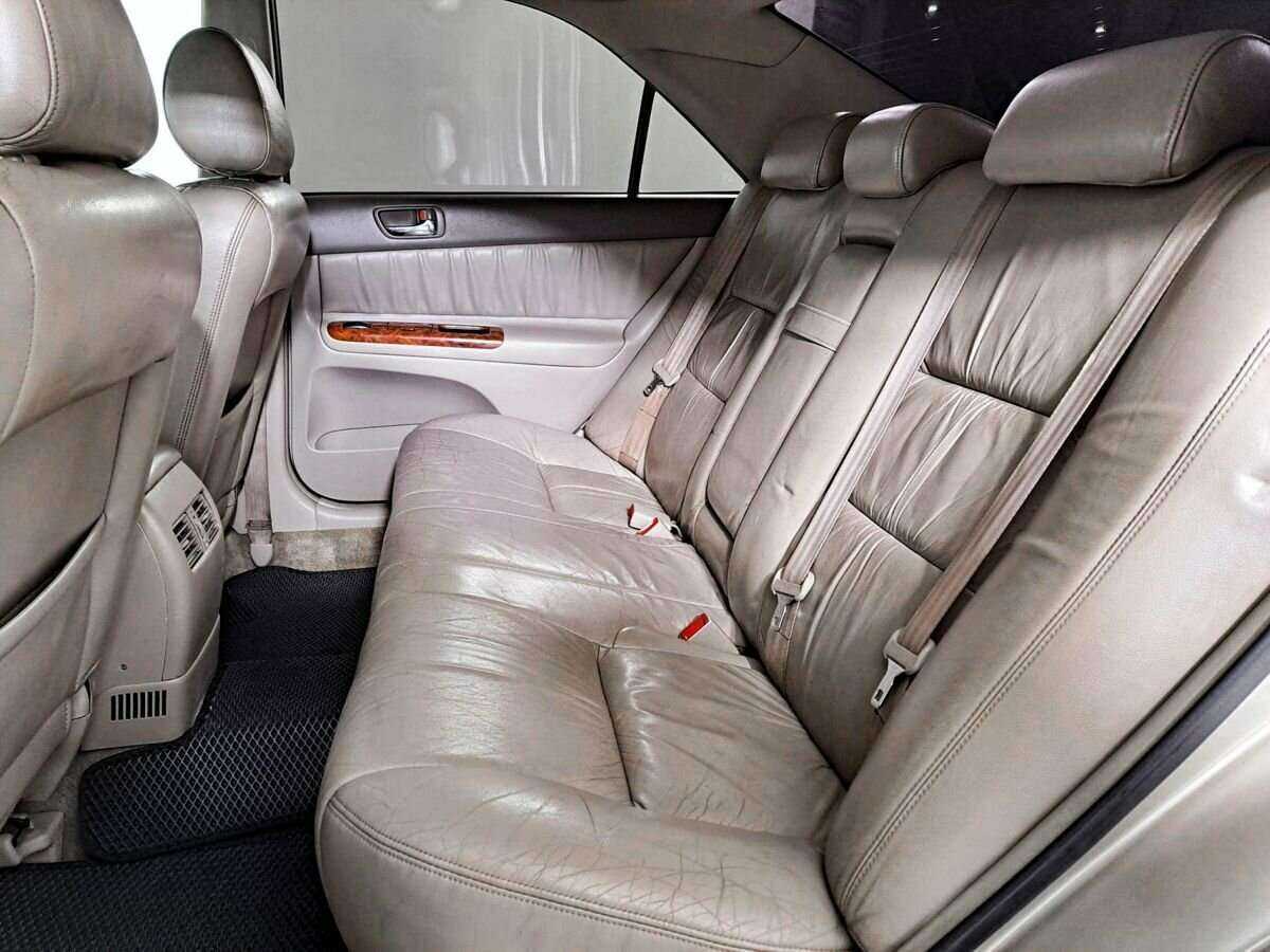 Б/У Тойота Камри 2002 года. Фото: #9