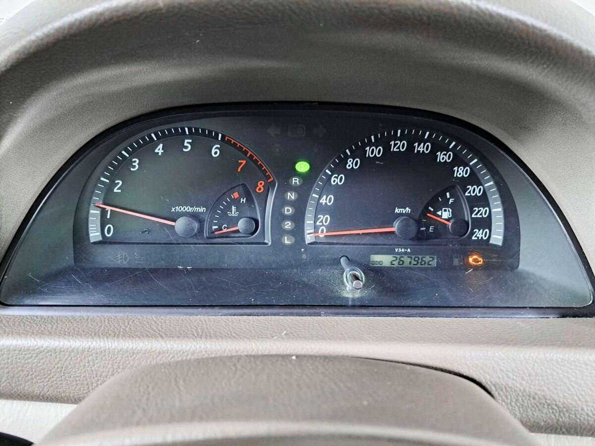 Б/У Тойота Камри 2002 года. Фото: #10