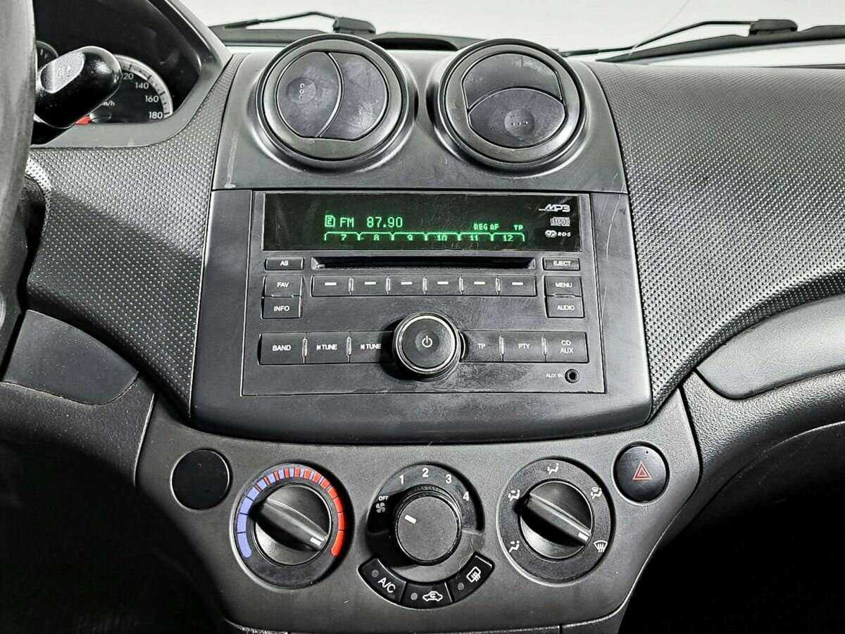 Б/У Шевроле Авео 2009 года. Фото: #12