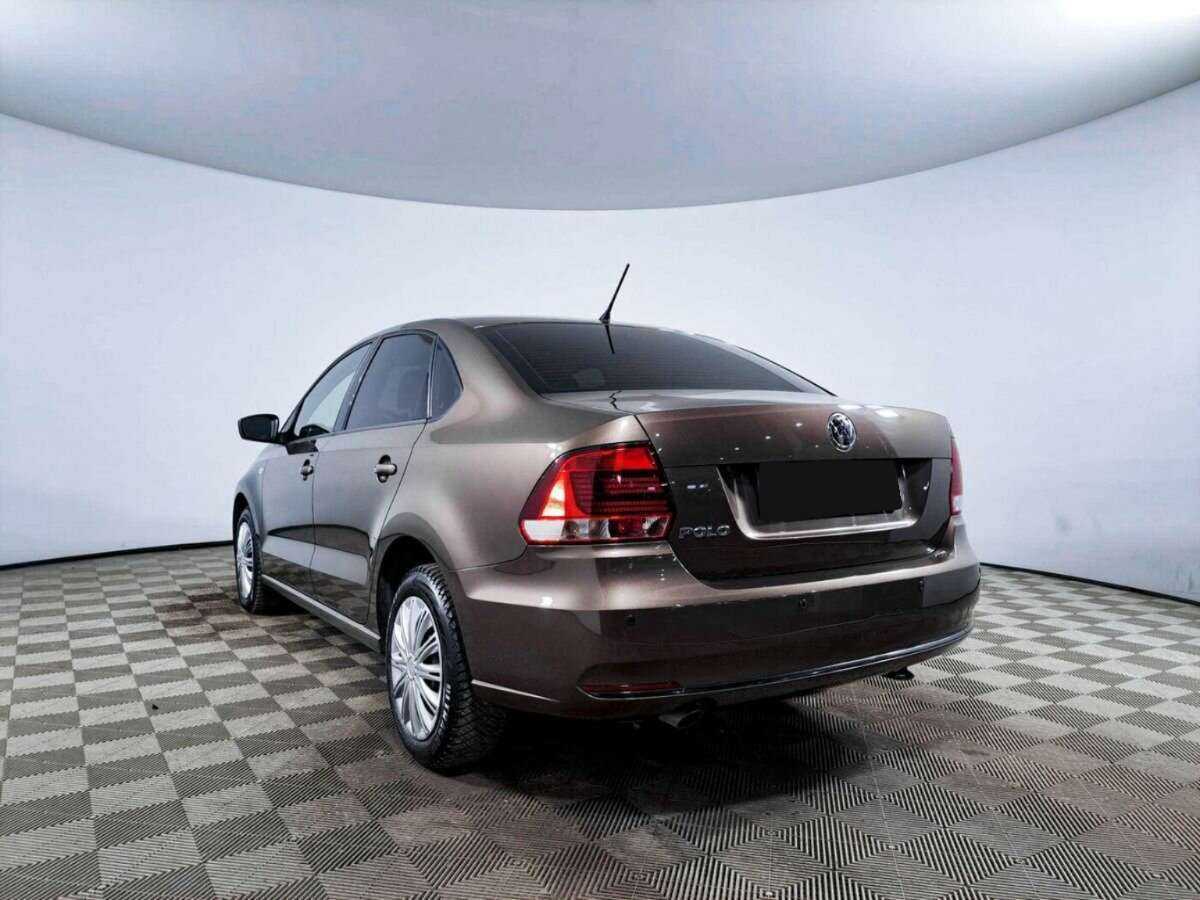 Б/У Фольксваген Поло 2016 года. Фото: #6