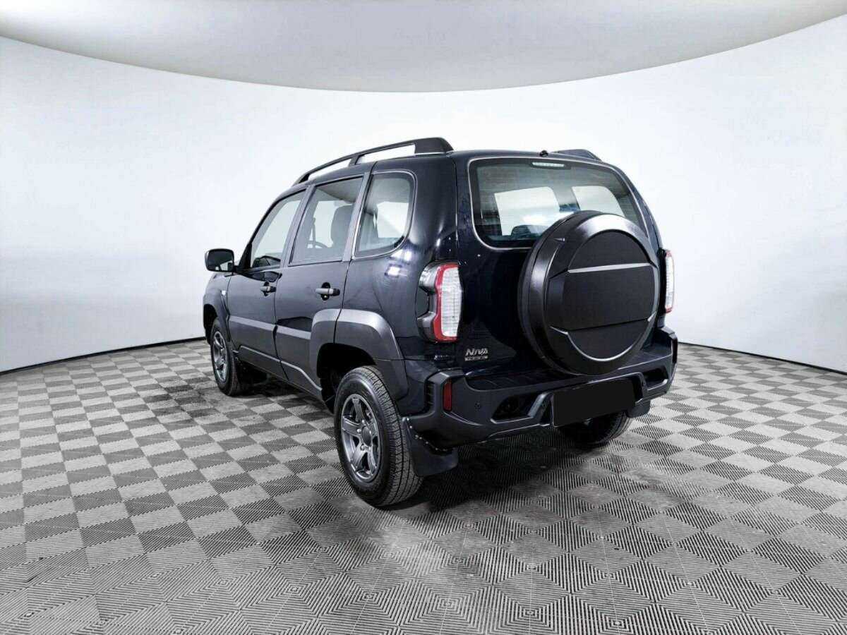 Б/У Лада (ВАЗ) Нива 2023 года. Фото: #6