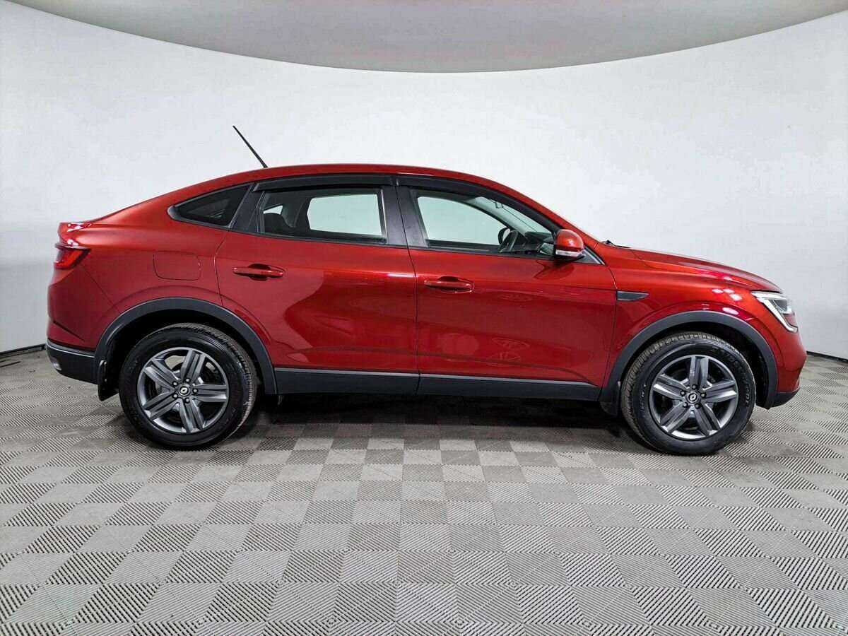 Б/У Рено Аркана 2021 года. Фото: #3