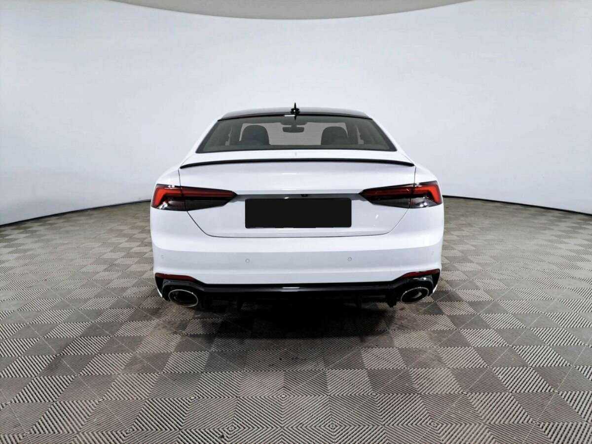 Б/У Ауди А5 2017 года. Фото: #4