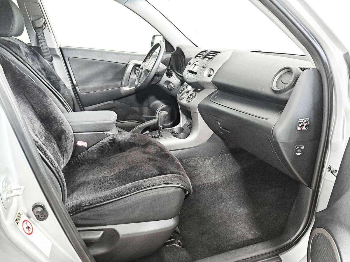 Б/У Тойота Рав4 2006 года. Фото: #8