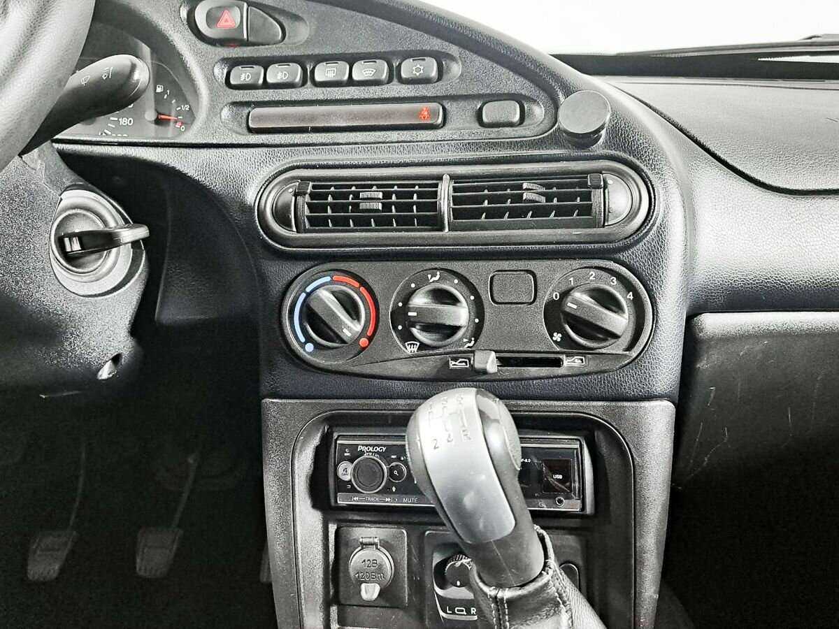 Б/У Шевроле Нива 2017 года. Фото: #11