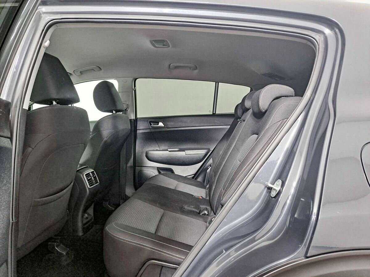 Б/У Киа Спортейдж 2019 года. Фото: #9