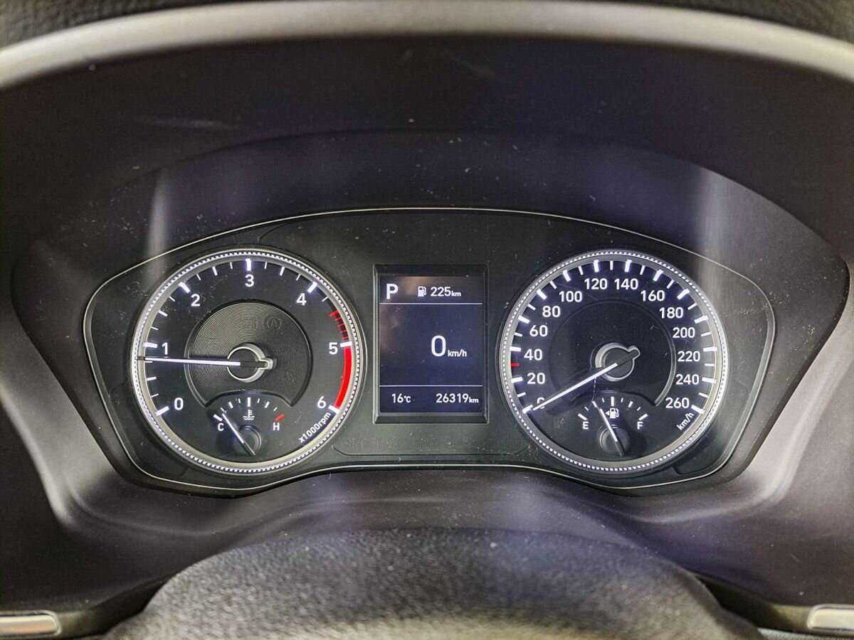 Б/У Хендай Санта Фе 2019 года. Фото: #10